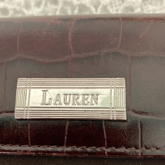 ♥️LAUREN Wallet♥️ - Picture 4 of 5